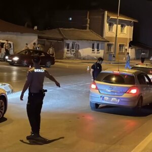 edirnede alkollu surucu yakalandi 24r5ebHd