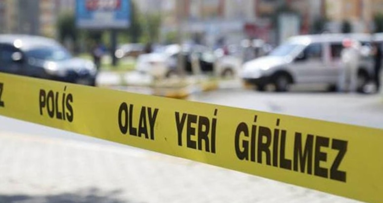 antalyada otomobil ucuruma yuvarlandi 1 olu 1 yarali PtjhDrII