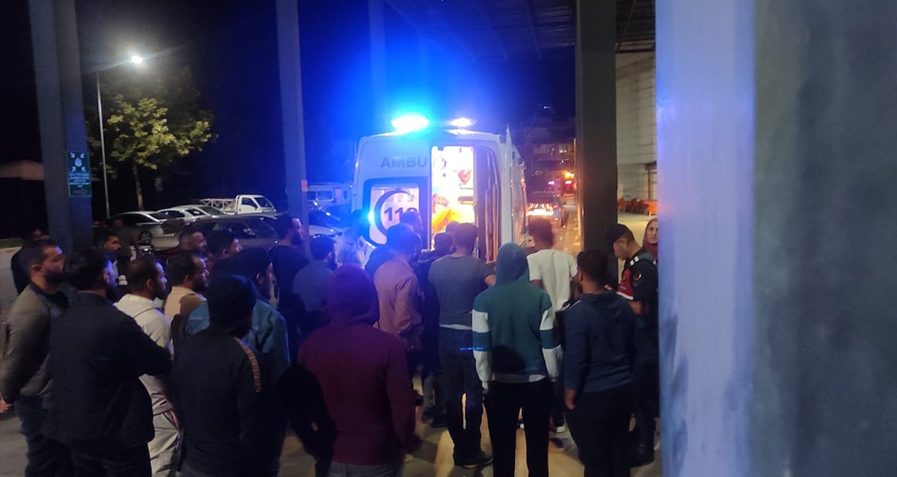 feci kaza sonrasi can pazari 1 olu 8 yarali Dv9HTcAv