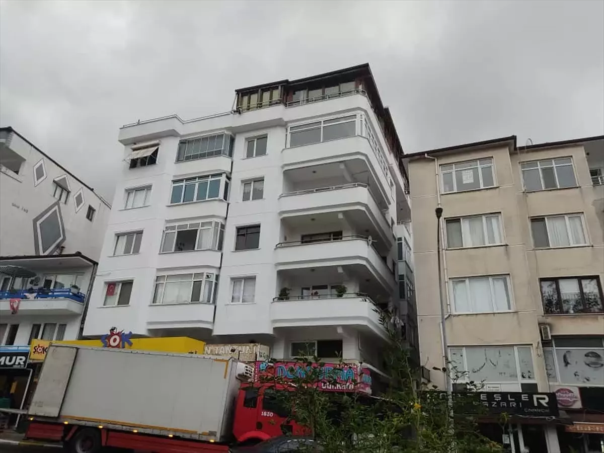 unlu sarkici gullu hayatini kaybetti JBG95IWe