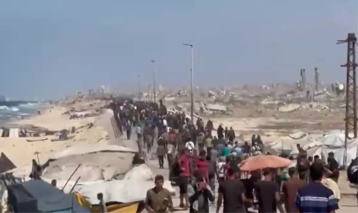 gazzede ateskes sonrasi filistinliler evlerine donmeye basladi e9m4YEiz