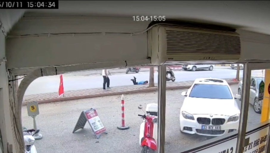 hem ters yonde ilerledi hem de cocuga carpip kacti 1HHX6xKZ.jpg