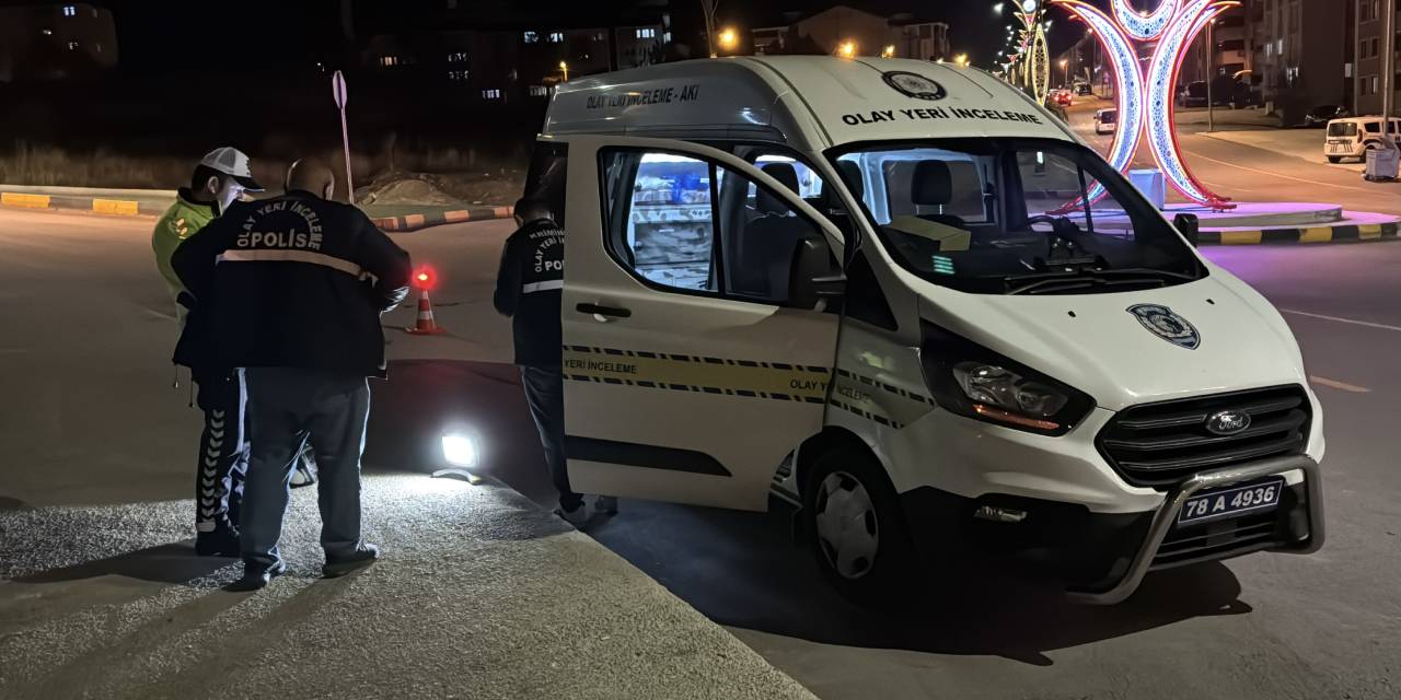 kontrolden cikan motor kaldirima carpti surucu hayatini kaybetti TB524ws9.jpg