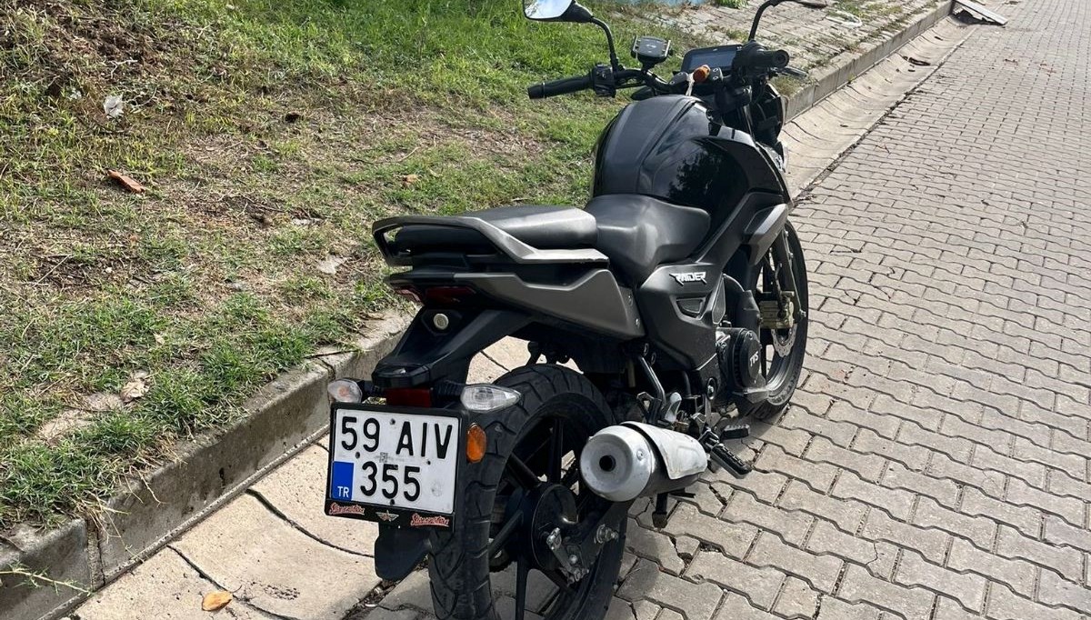 muratlida trafik kazasi 2 yarali KnVmPiB9