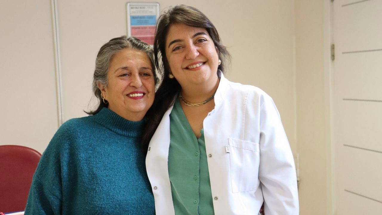 kizini bobregiyle ikinci kez hayata baglayan anne o mutlu ve saglikliysa ben de mutluyum iqq5ZKmu.jpg