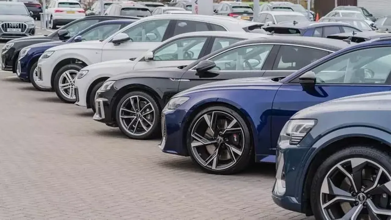 Otomobil Sektöründe Yeşil Dönüşüm Hız Kazanıyor: Türkiye’de Elektrikli ve Hibrit Araç Satışları Zirve Yapıyor