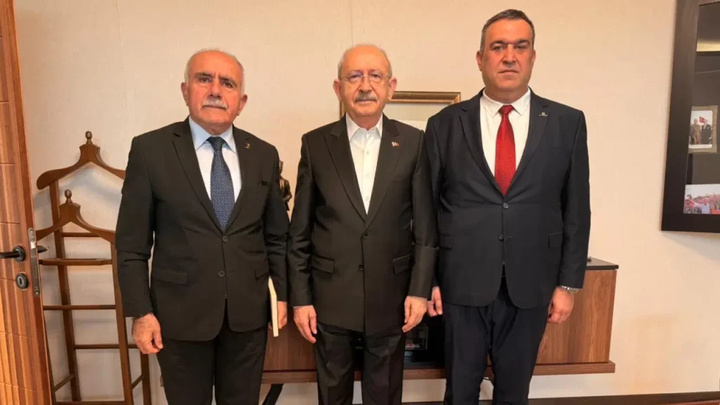 Kemal Kılıçdaroğlu’ndan Stratejik Görüşme: Gürsel Tekin’in Ekibiyle Buluştu